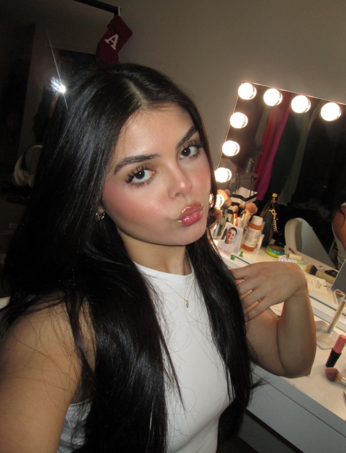 The Face, The Booty ???????? - Wet And Begging For More 1