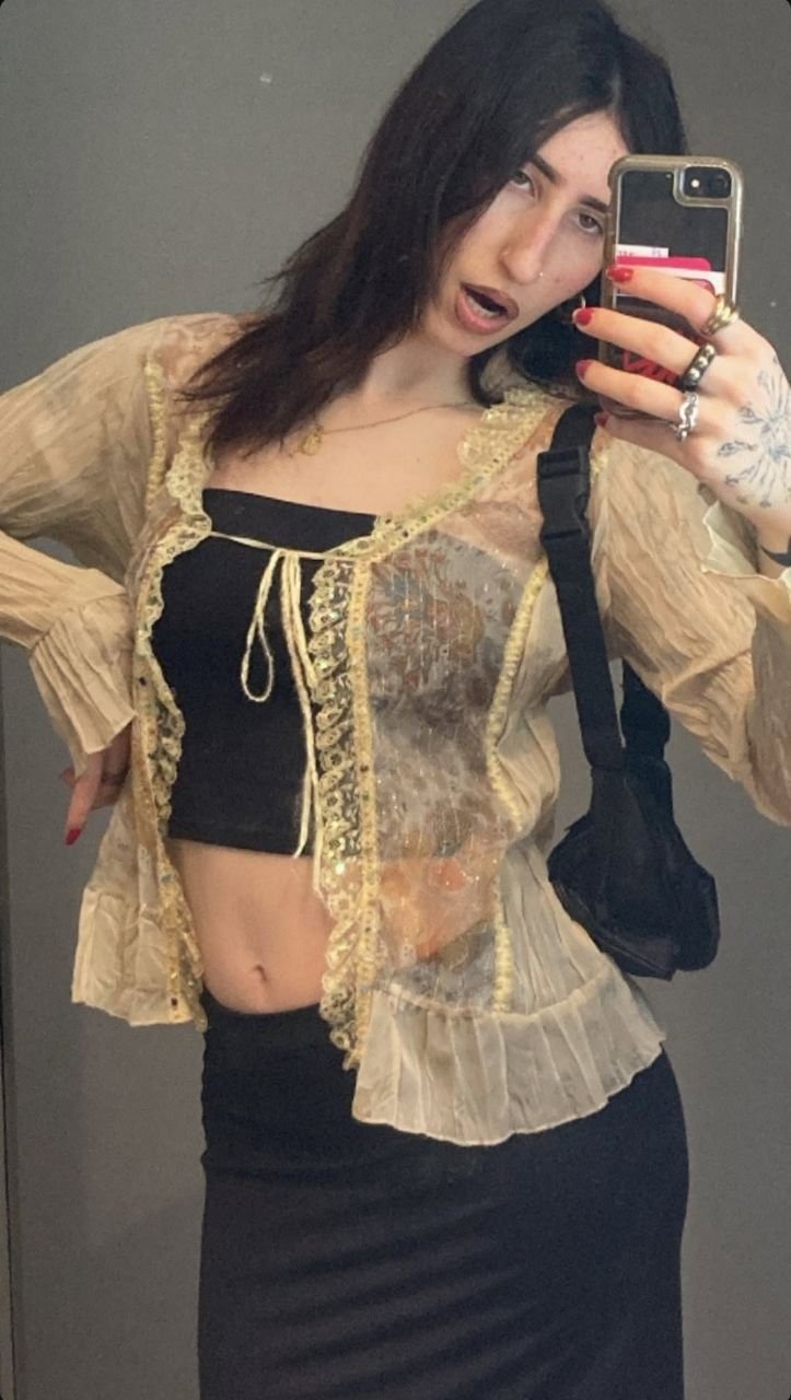 Horny French Prostitute Louise Begs To Be Fucked Rough 17