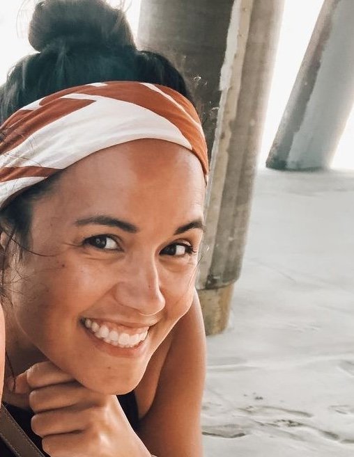 Asian Bikini Babe Teasing In Public With Her Juicy Body 16