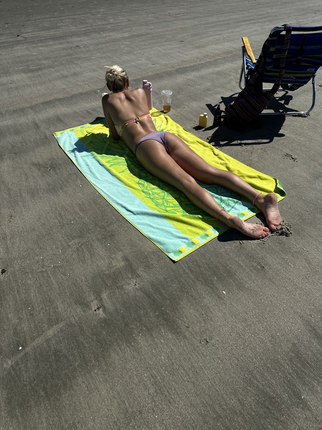 Blond Beach Babe Showing Off Tight Body In Tiny Bikini 8