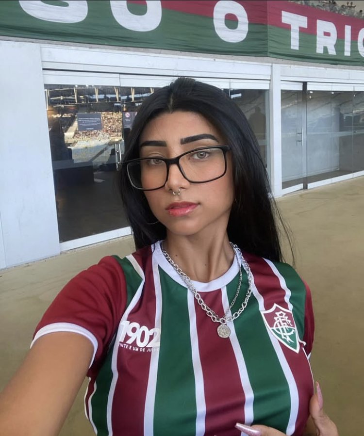 Brazilian TikTok Slut Leaks It All In VIP Group 2