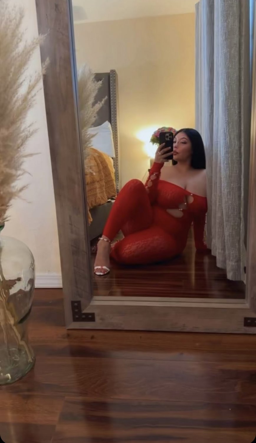 Thick Titted Latina Goddess Shaking That Ass 10