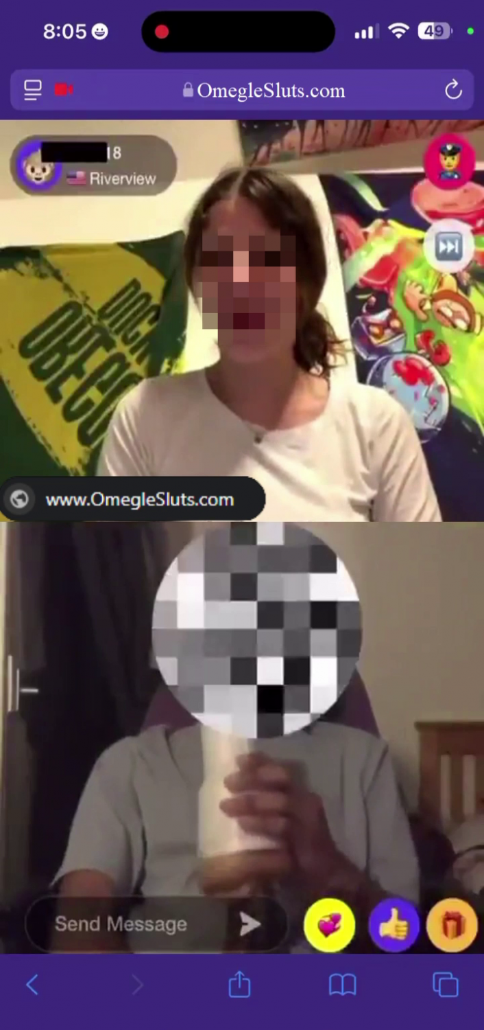 Extraño adolescente flash tetas para masturbarse extraño en OmegleSluts 4