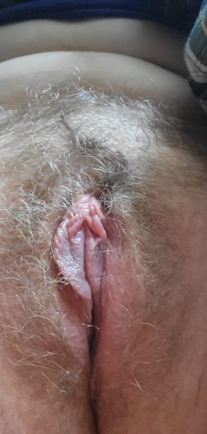 アマチュア・ティットボム・レディー・トゥ・ビー・ファックド 2