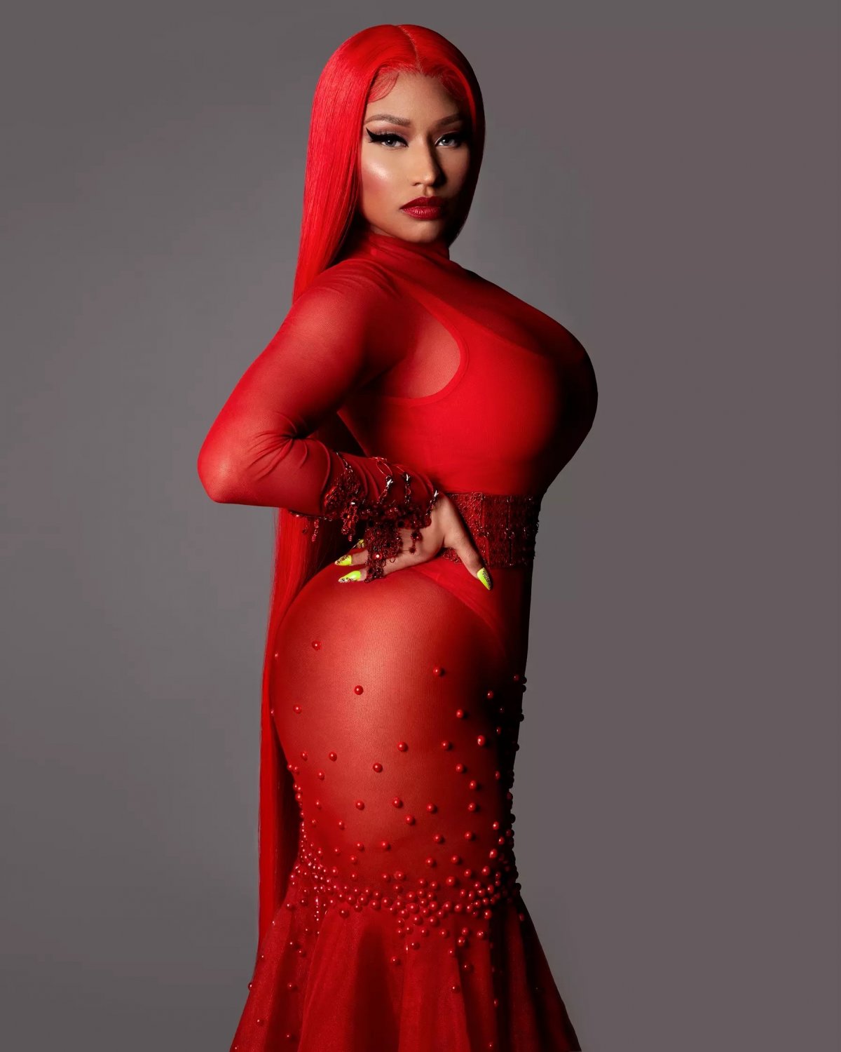 Nicki Minaj Lookalike Showing Off Her Juicy Curves 34