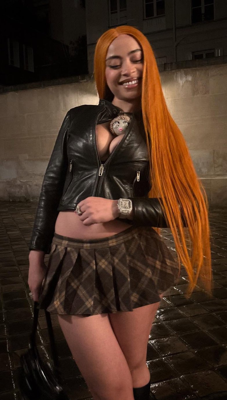 Ass Gooned So Hard She Can't Walk 8