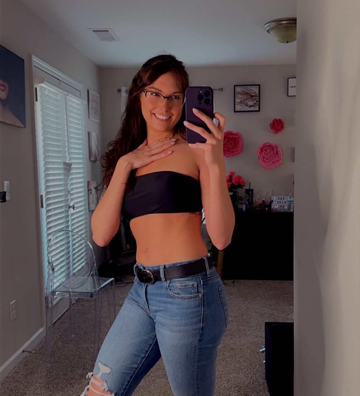 Lassie Ready To Get Her Holes Stuffed Hard 3