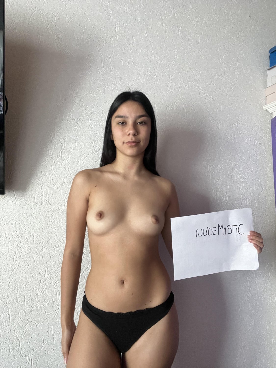 Bronzed Goddess Teasing Her Body 13