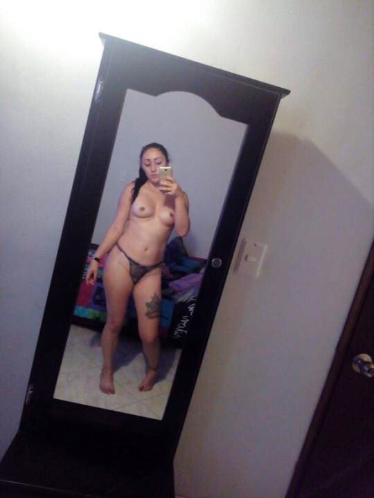 Hot Amateur Colombian Babe Showing Off Her Naughty Side 3