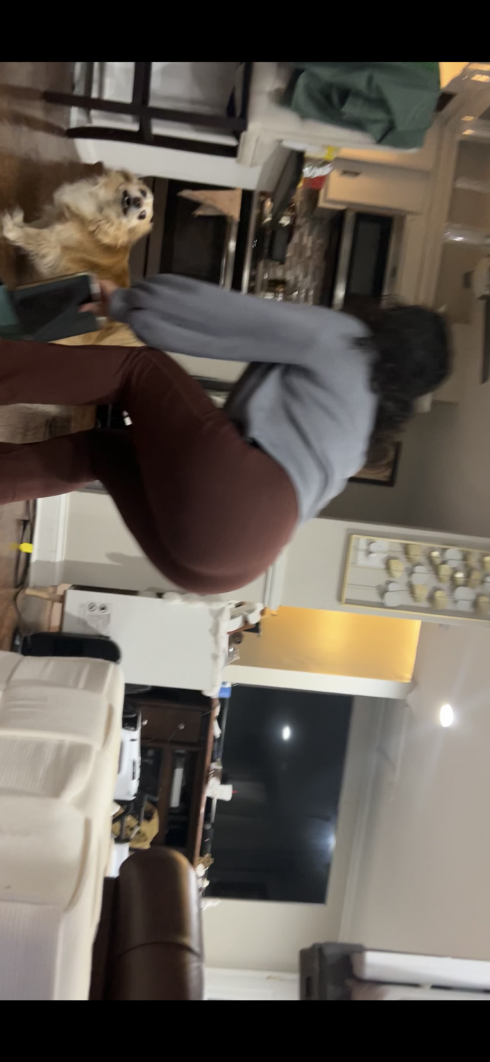 Sexy Sister-in-Law Bends Over in Tight Leggings for the Camera 5