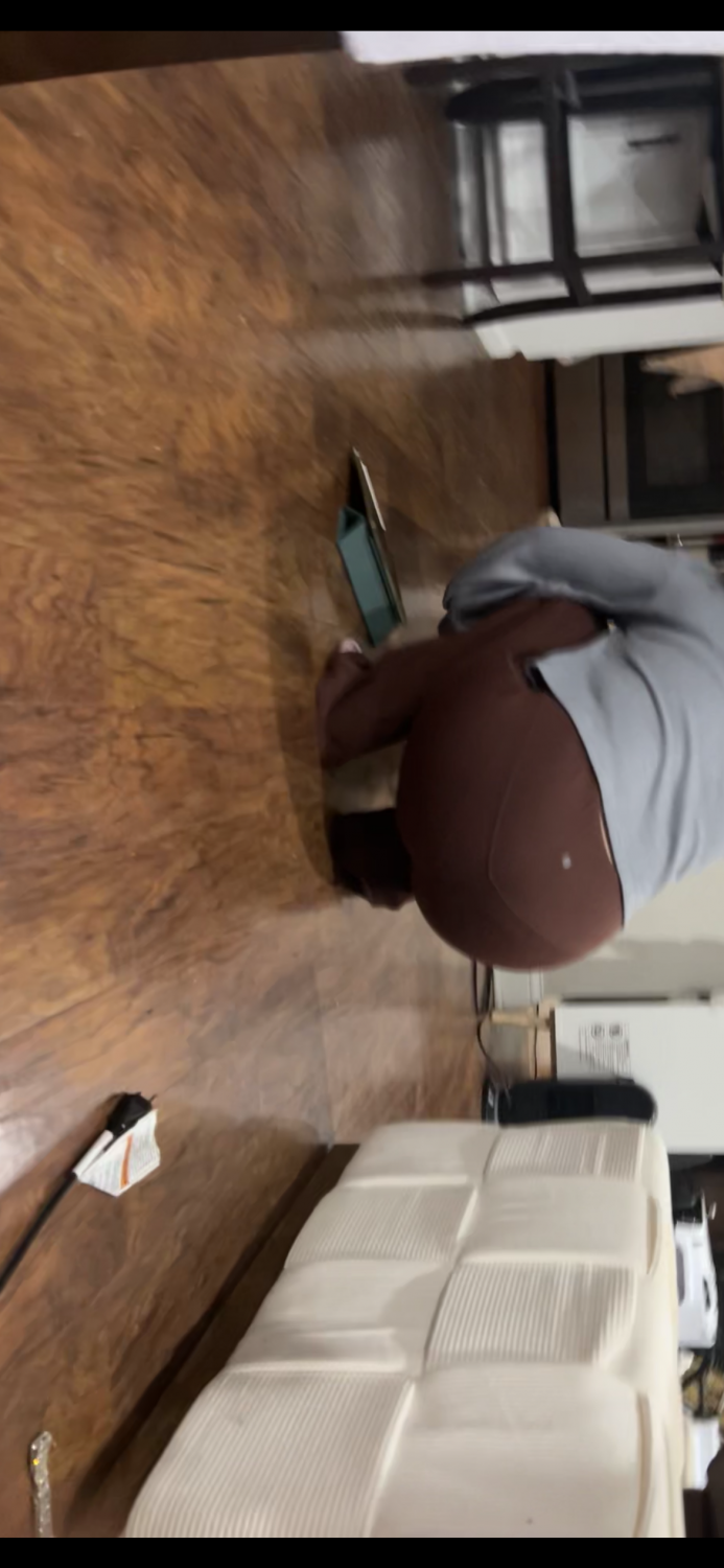 Sexy Sister-in-Law Bends Over in Tight Leggings for the Camera 11