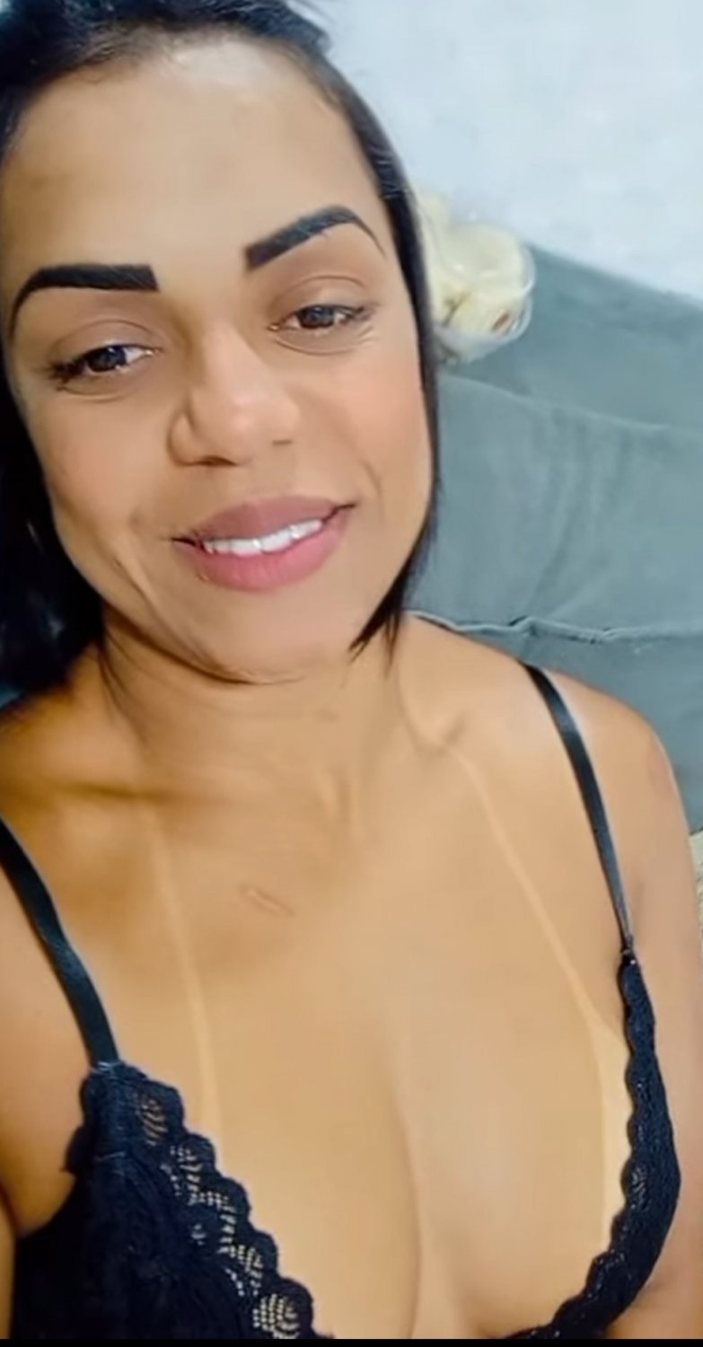 My Busty Babe Cousin's Tits Trying to Escape Her Top 1