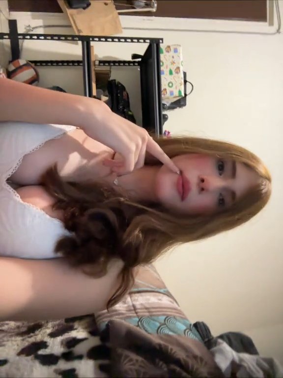 ミステリアス・プライベート・プレイタイム・フル・オブ・エロティック・シークレッツ 39