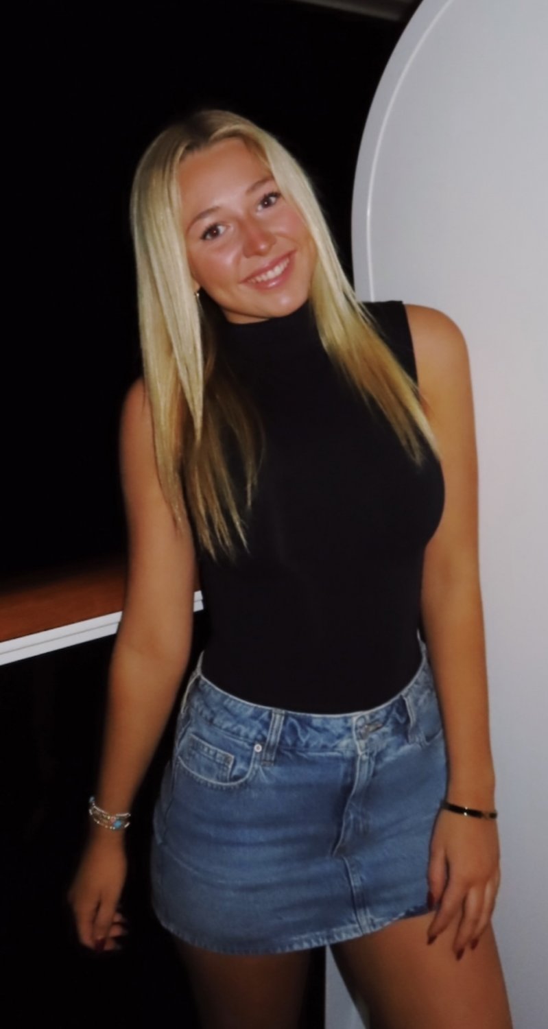 Breasty Blonde UGA Freshman Hottie Flaunts Perfect Tits in Fuck 11