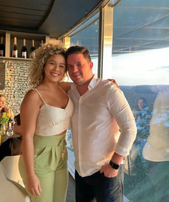 Hotwife Hottie Fucks BBC in Cuckold Fuck Fest Action 5