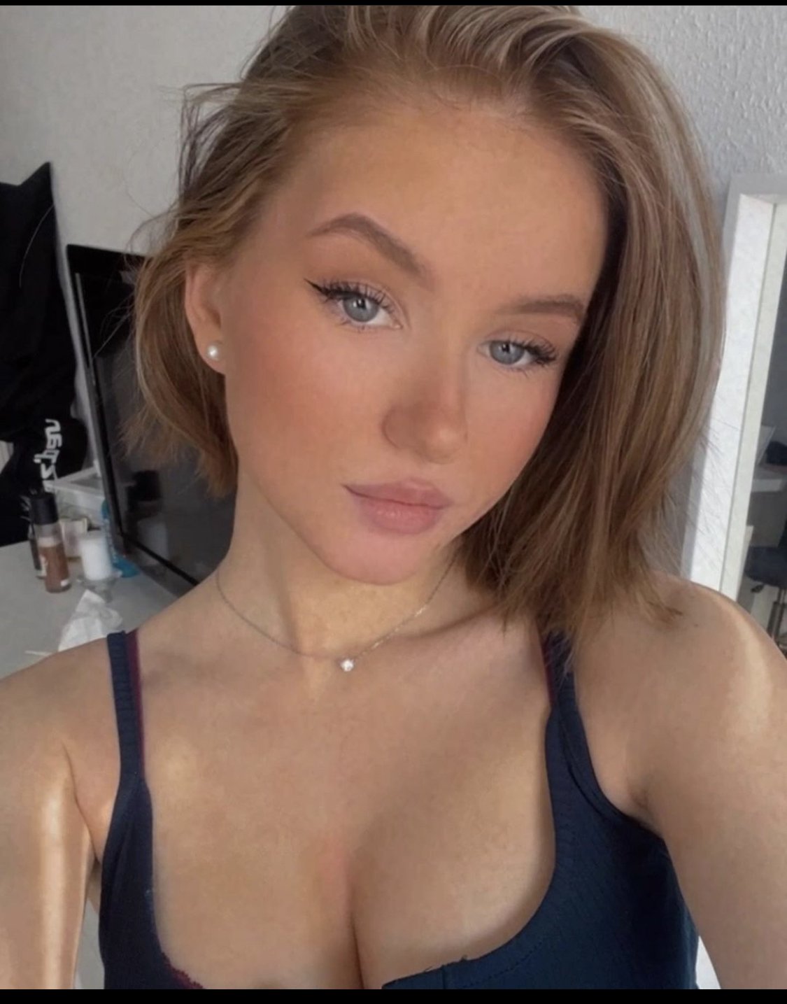 German Girl Hottie Goes Wild with BBC in Fuck Session 3