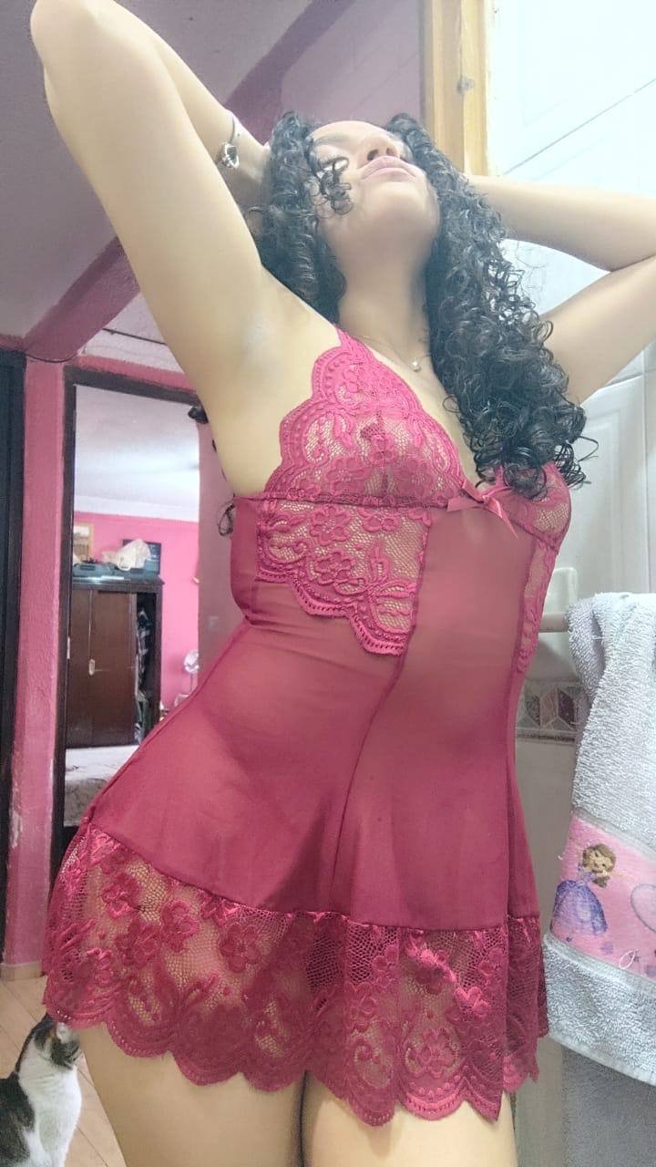 リャ・フラカ・プティータ・ホッティー・インターン・ゴーズ・ワイルド・イン・ファック・セッション 13