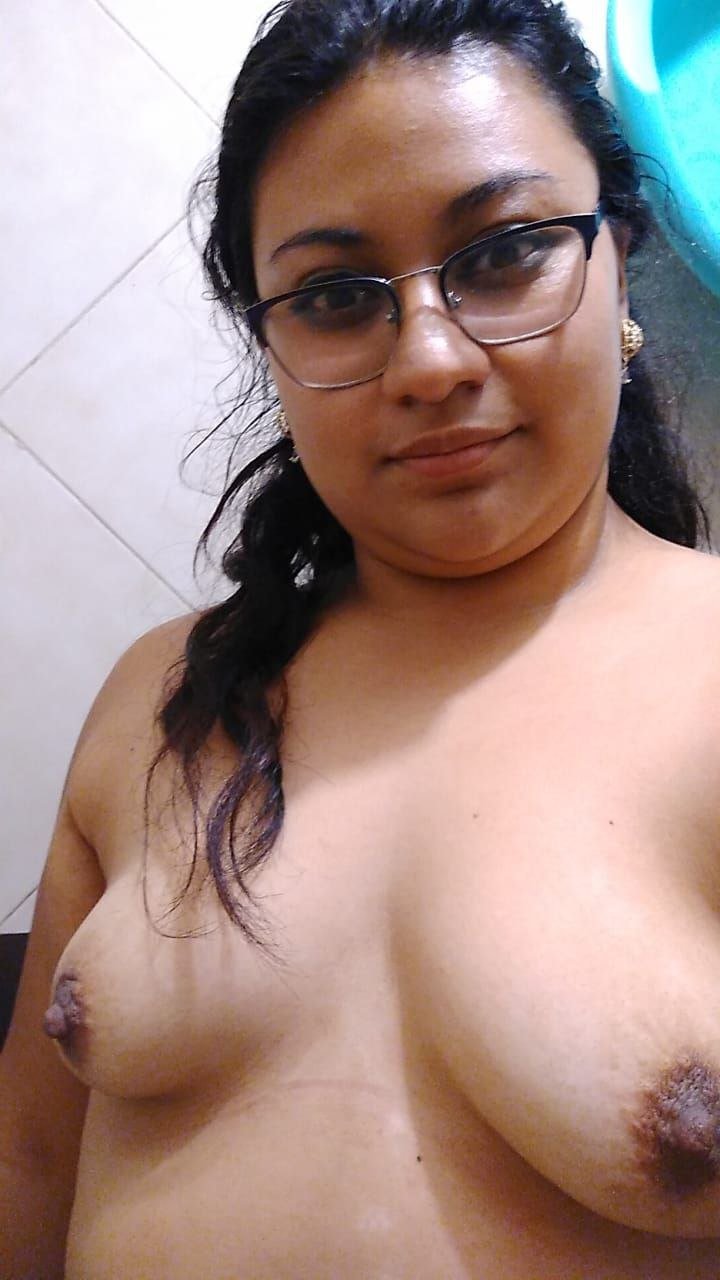 Ex Odette Putita Hottie Goes Wild in Steamy Fuck 43