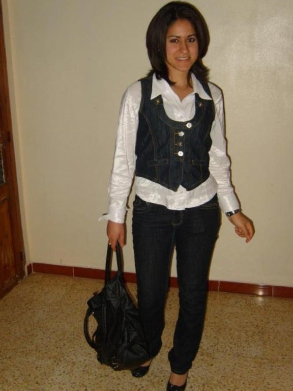 Arab Hussy Asma Bellahcene Hottie Goes Wild In Slut Fuck 51