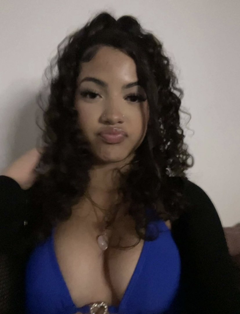 Alguém sabe o nome desta pequena prostituta de Porto Rico? 9