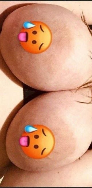 가슴이 큰 아르헨티나 남부 지역 에제이자 빨기 가장 좋은 가슴. 놓칠 수 없는 가슴 2