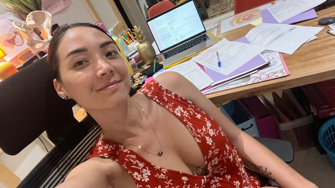 Christelle, pute de Tahiti 56