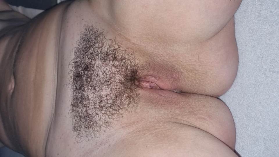 Slutty German Hotwife Hottie Begs for Kik Messages in Fuck 32
