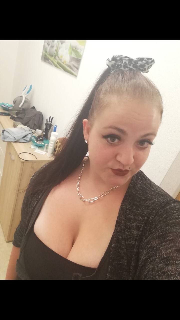 バスティー・BBWウェブホア・サブリナ・ゲッツ・ダウン・アンド・ダーティー 14