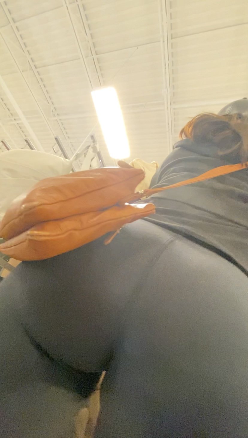 ラティーナ・ミルフ・ウィズ・ア・バブル・バット・オファリング・キャンディッド・ウェブカム・ファン 4