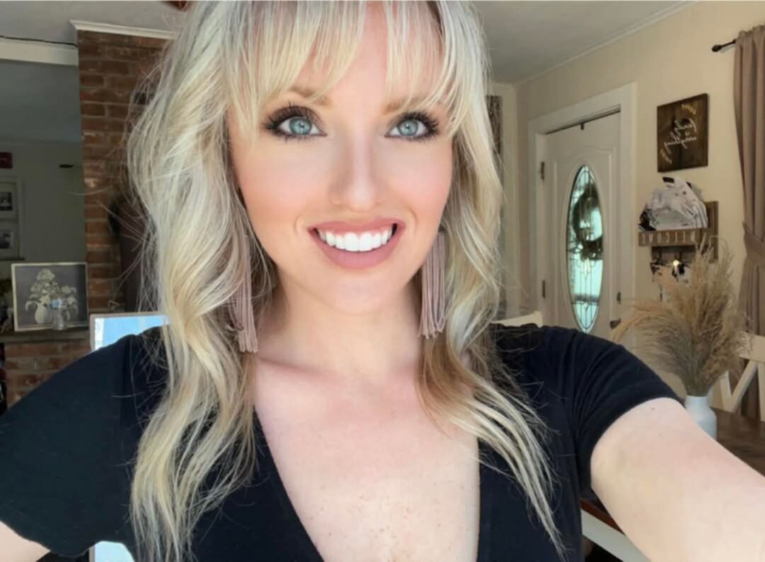 Slutty Britt Ready to Be Used Like a Dirty Fuck Doll 66