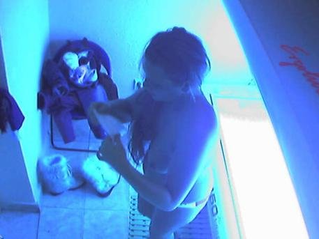 Sunbed Diary — Naughty Moments Under the Sun 10