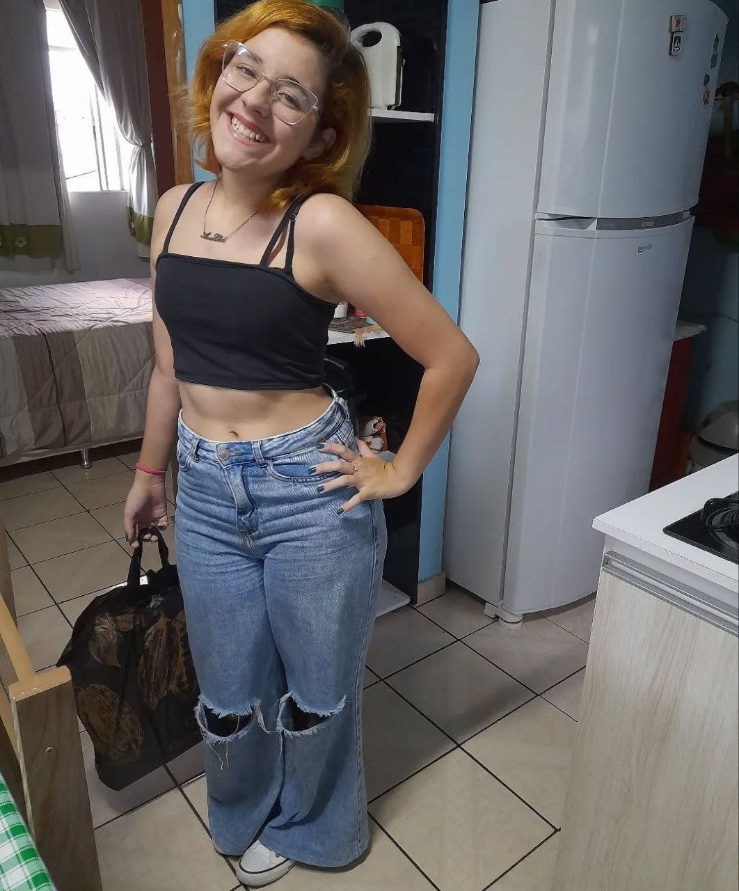 Hot Goth Girl Novinha Taking a Wet Cumshot 2