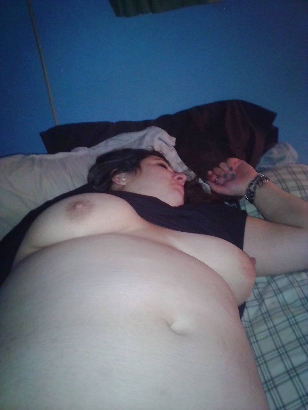 Mature Babe Caught Sleeping and Looking So Naughty 4
