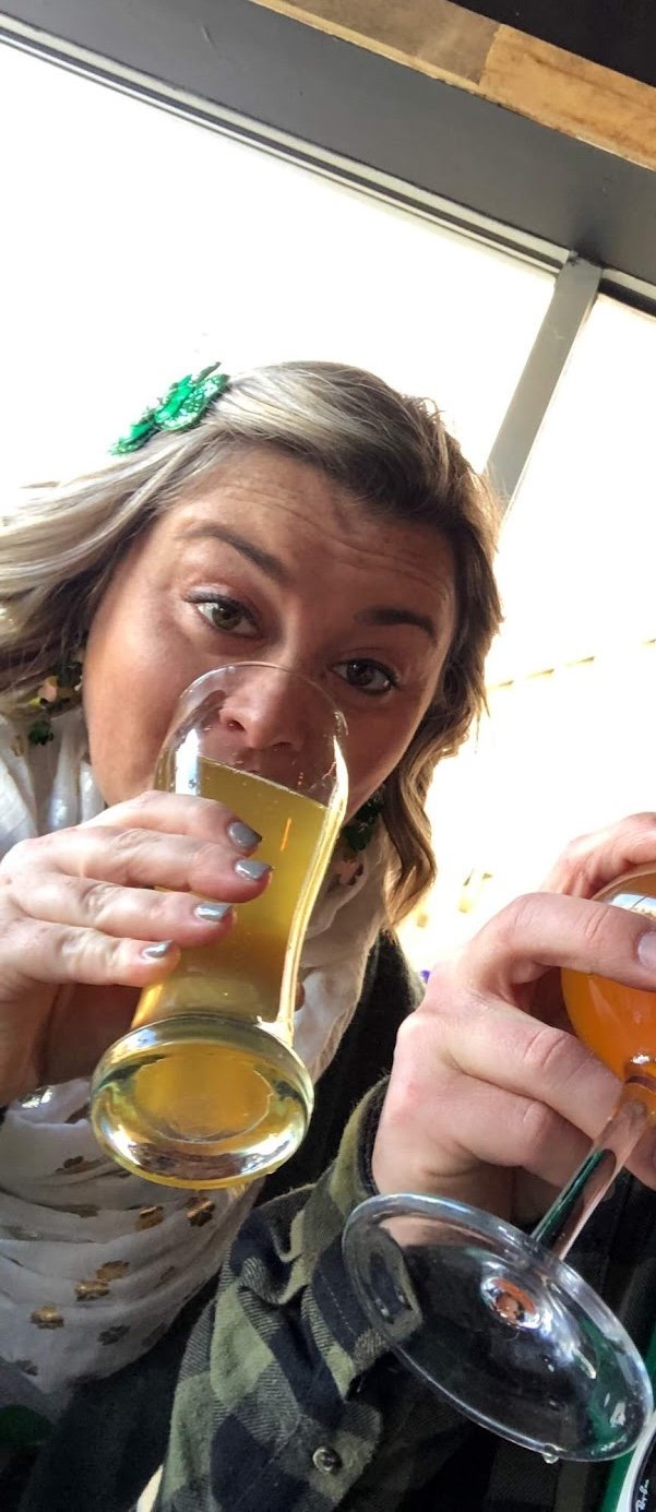 Dzień Świętego Patryka #fifty Jasnowłosa Milf 13