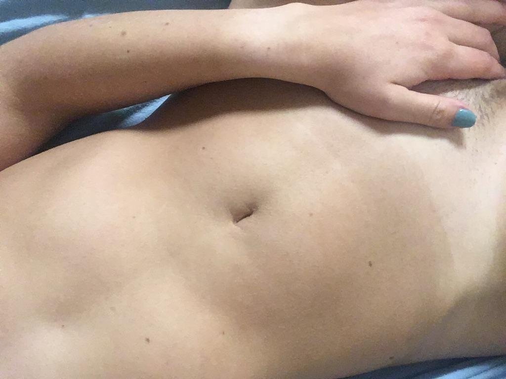 Victoria'nın (29) flörtöz vücudu 29