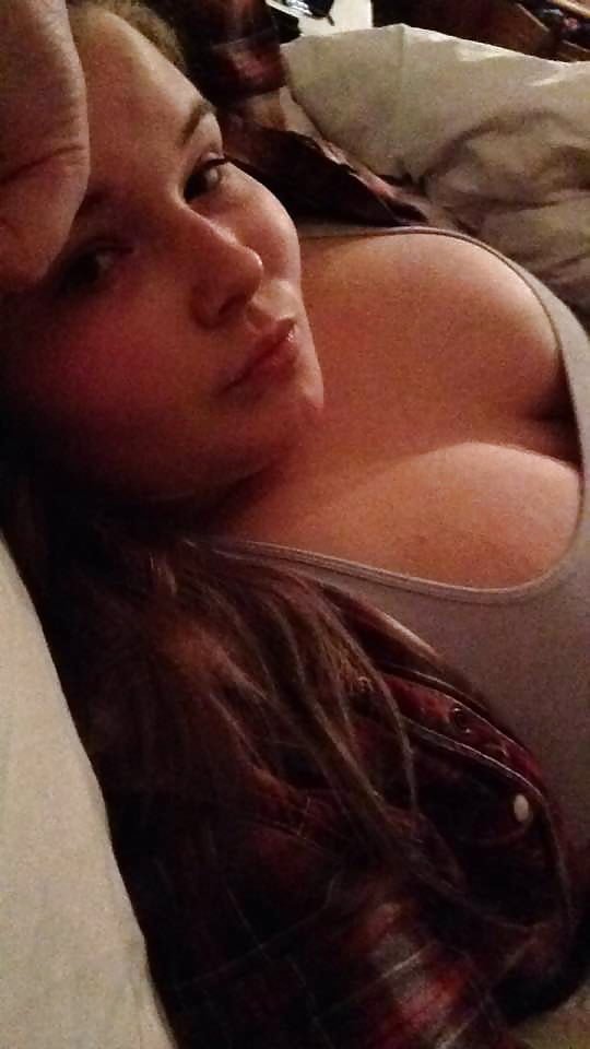 アドラブル・BBWスラット・レディー・フォア・エニシング 1