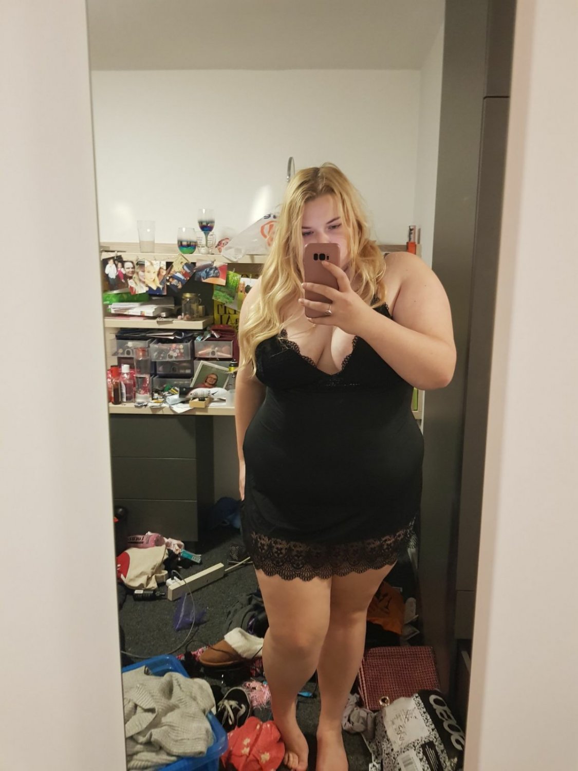 アドラブル・BBWスラット・レディー・フォア・エニシング 8