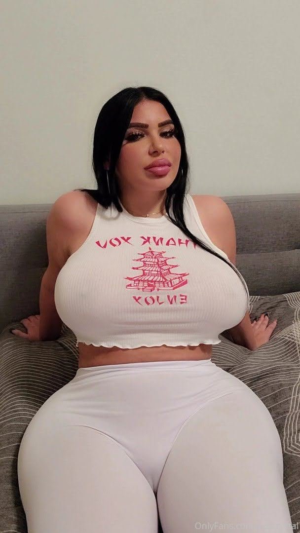 フェイク・ベイブ・スティル・クレイビング・リアル・ディック 59