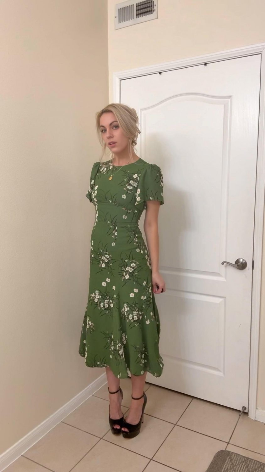 ブロンド・モルモン・ワイフ・ファックトイ・ギャギング・オン・コック 2