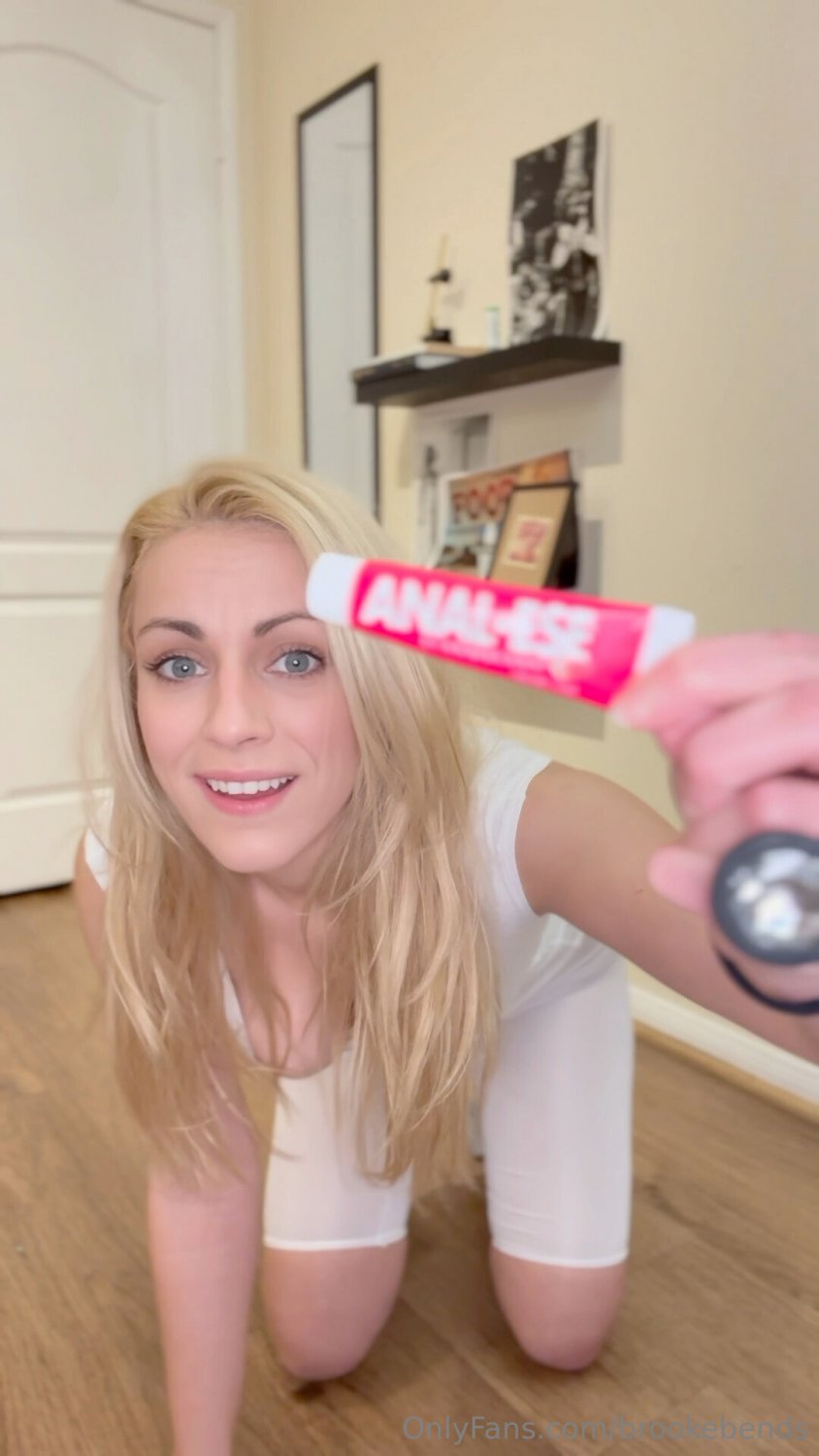 ブロンド・モルモン・ワイフ・ファックトイ・ギャギング・オン・コック 10