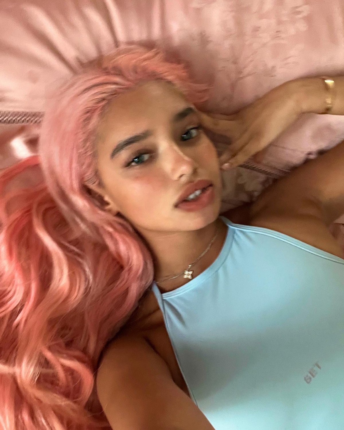 Seductive Babe Ready to Please Every Desire 8