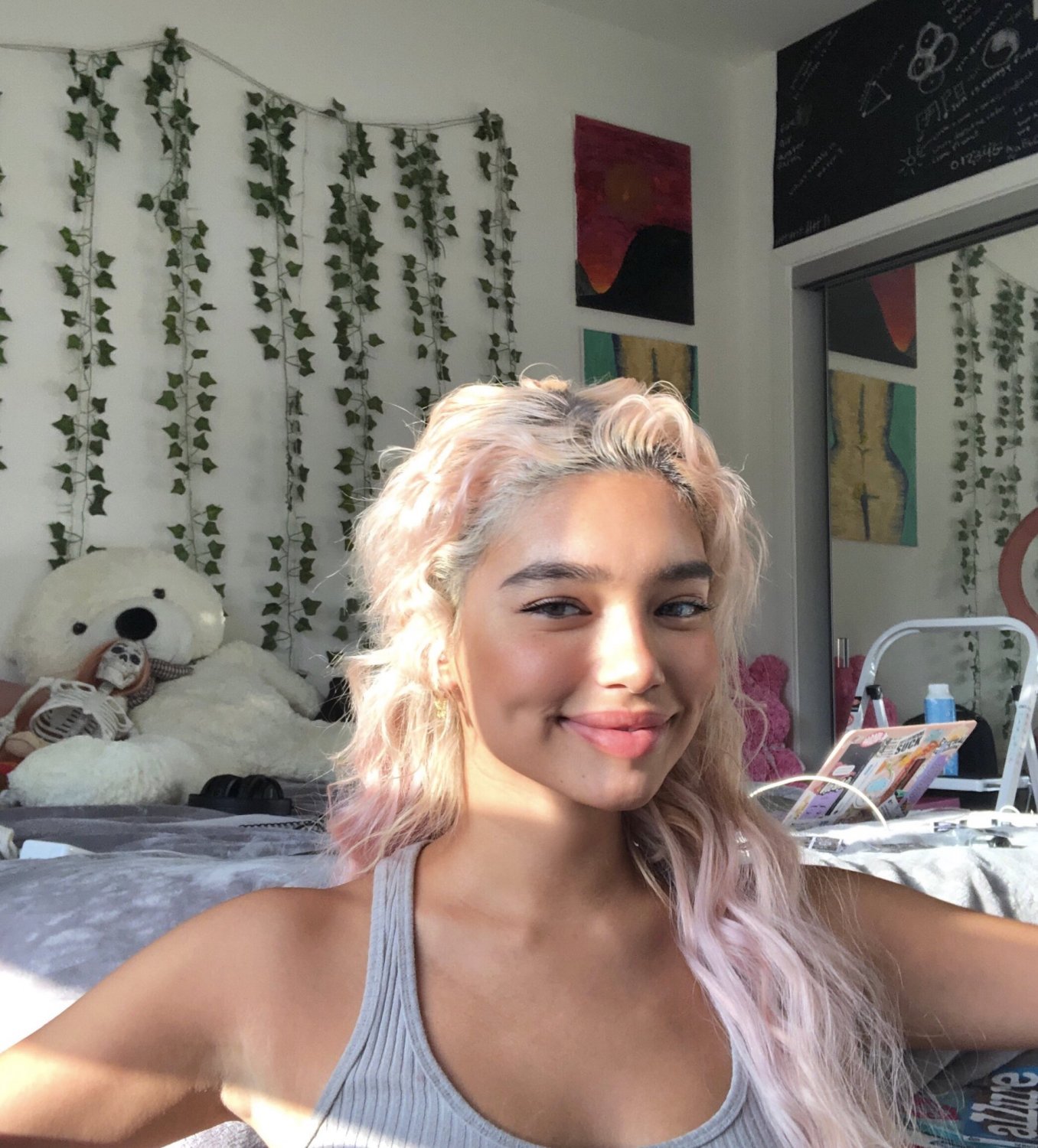 Seductive Babe Ready to Please Every Desire 9