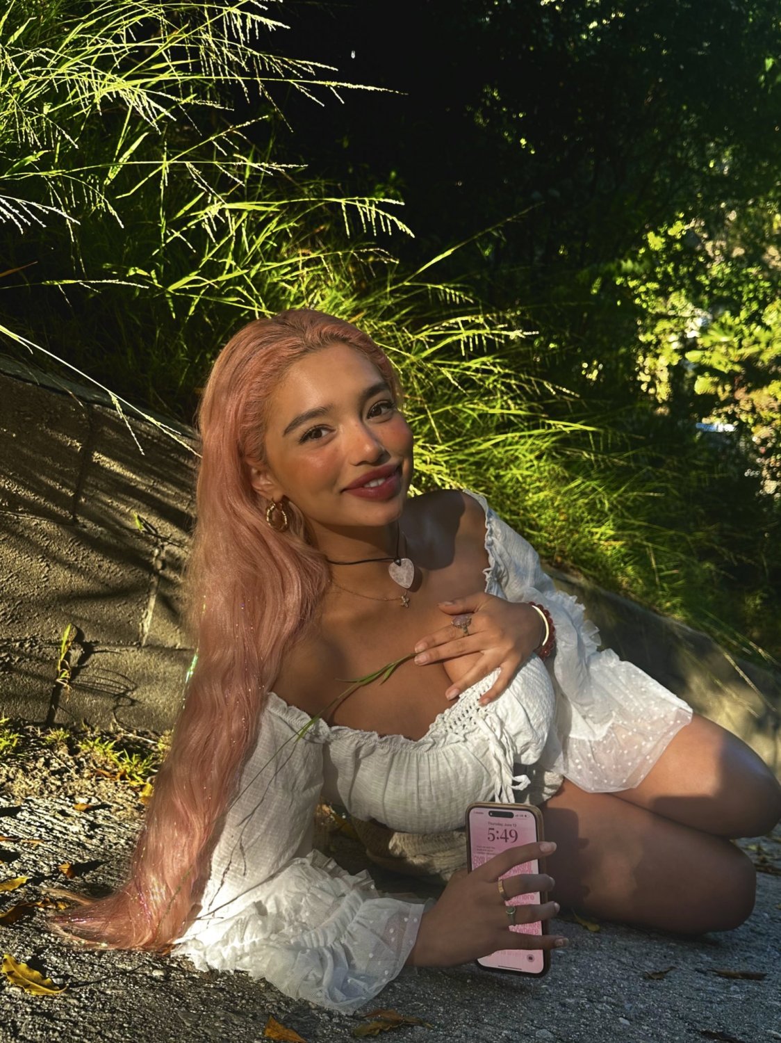 Seductive Babe Ready to Please Every Desire 34