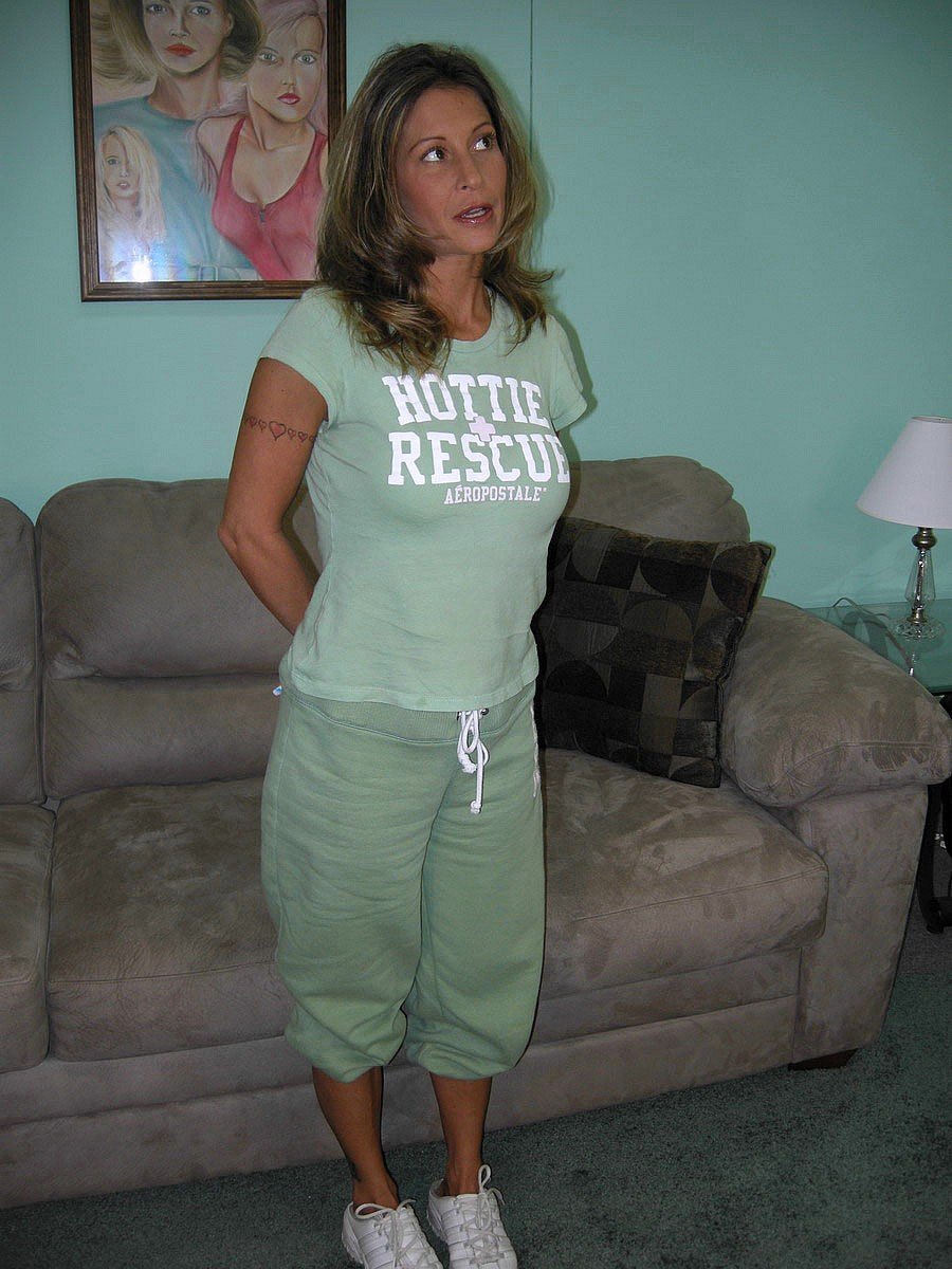 Mature Cougar Strips and Shows Off Her Raw Passion 2