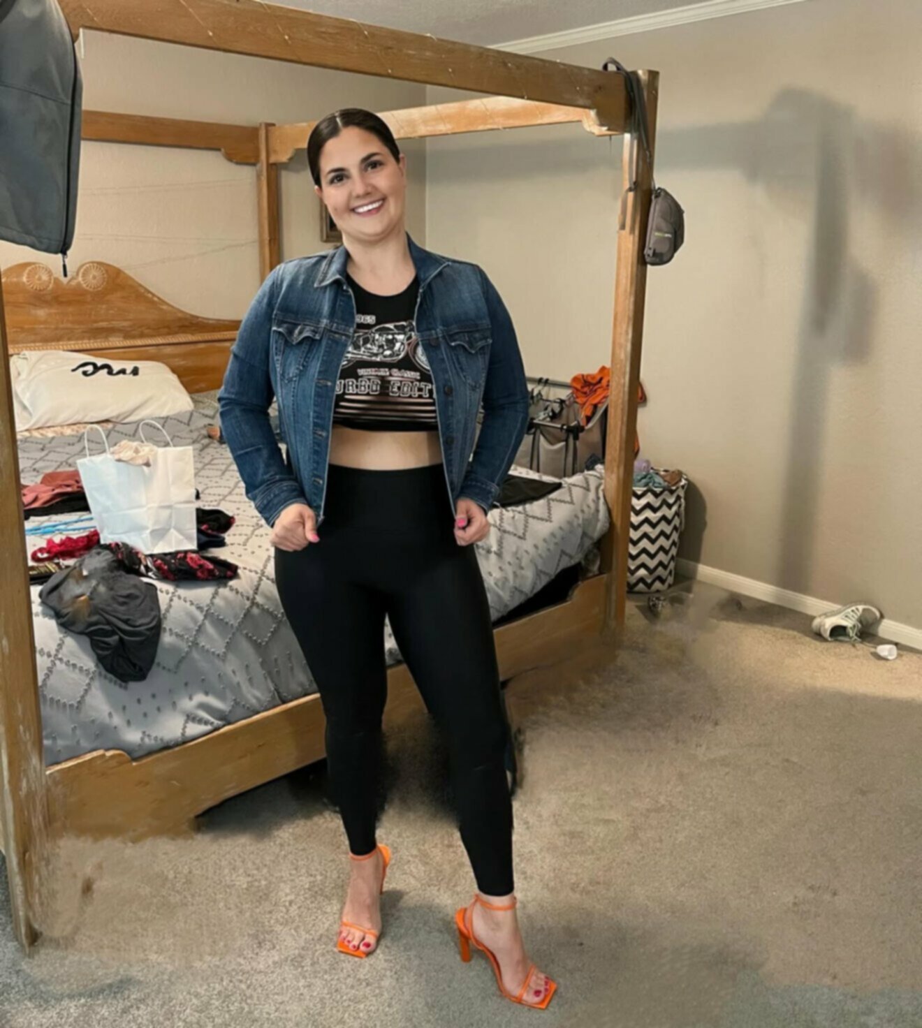 スージー・ドリームズ・オブ・ビカミング・ジ・アルティメット・ウェブスラット 24