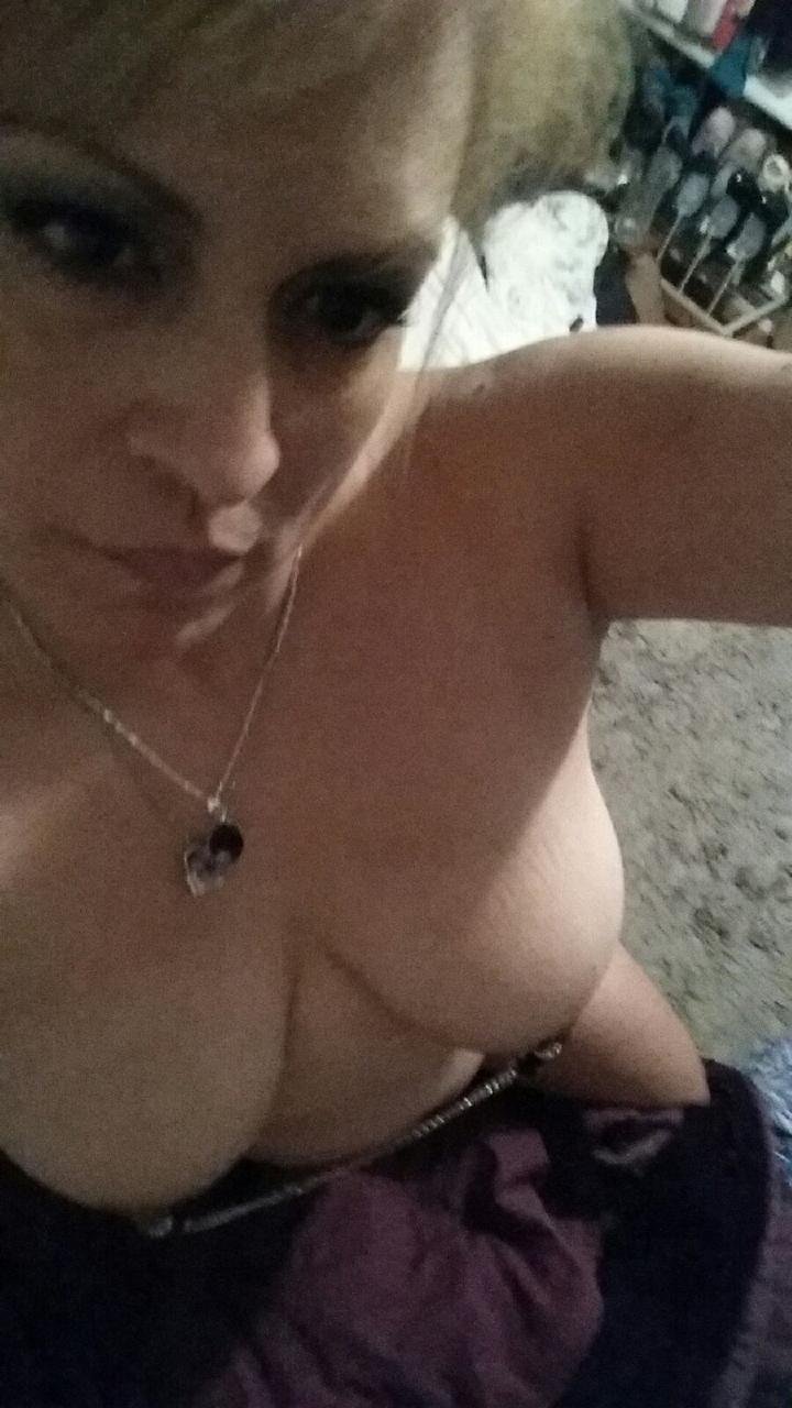 Aria, The Perfect French Salope Ready to Submit 16