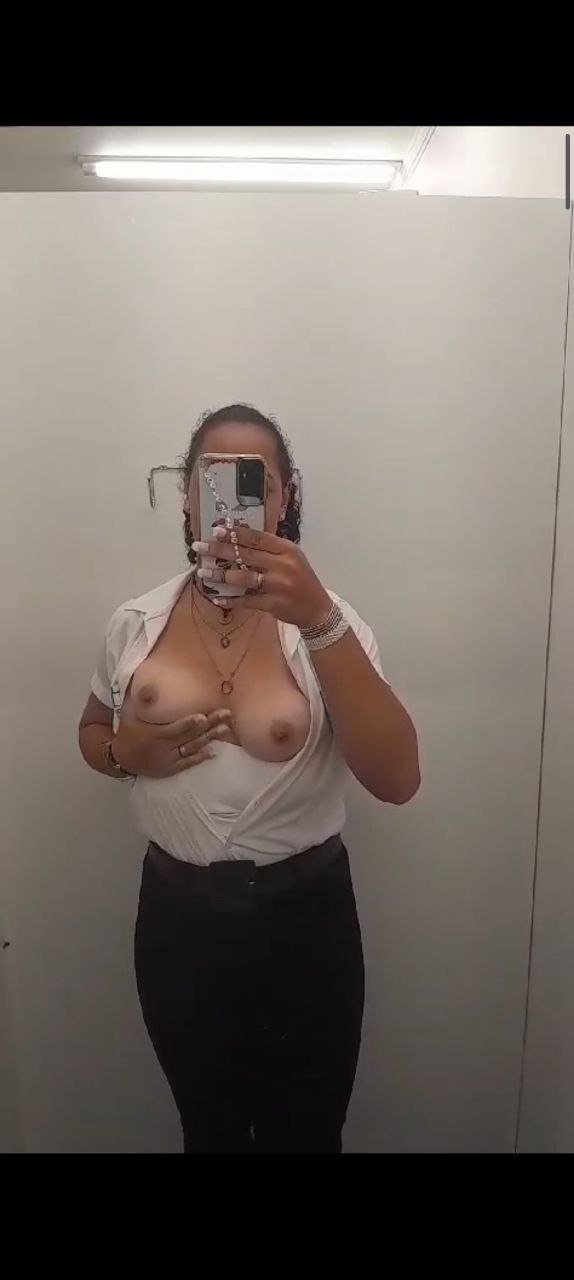 Cute Little Babe Exposed and Leaked by a Secret Admirer 4