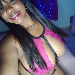 Busty Dark-Skinned Goddess With Heavenly Curves Showing Off Her Goods 3