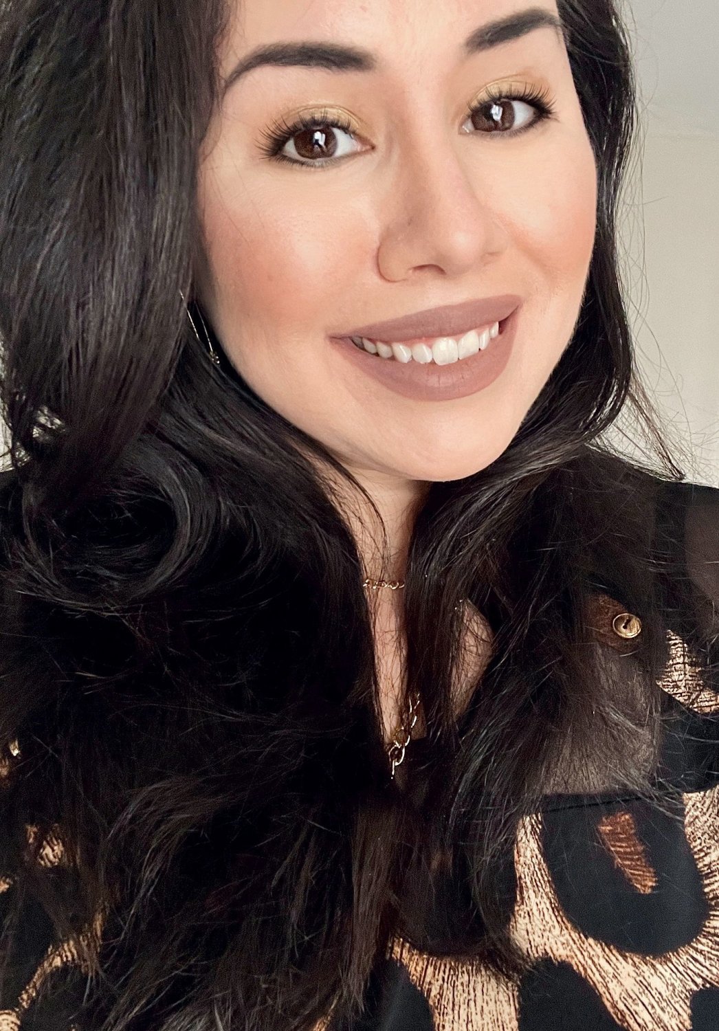 Sexy Nikki Shows Her Sweet Side and Tempts You to Go Deeper 5