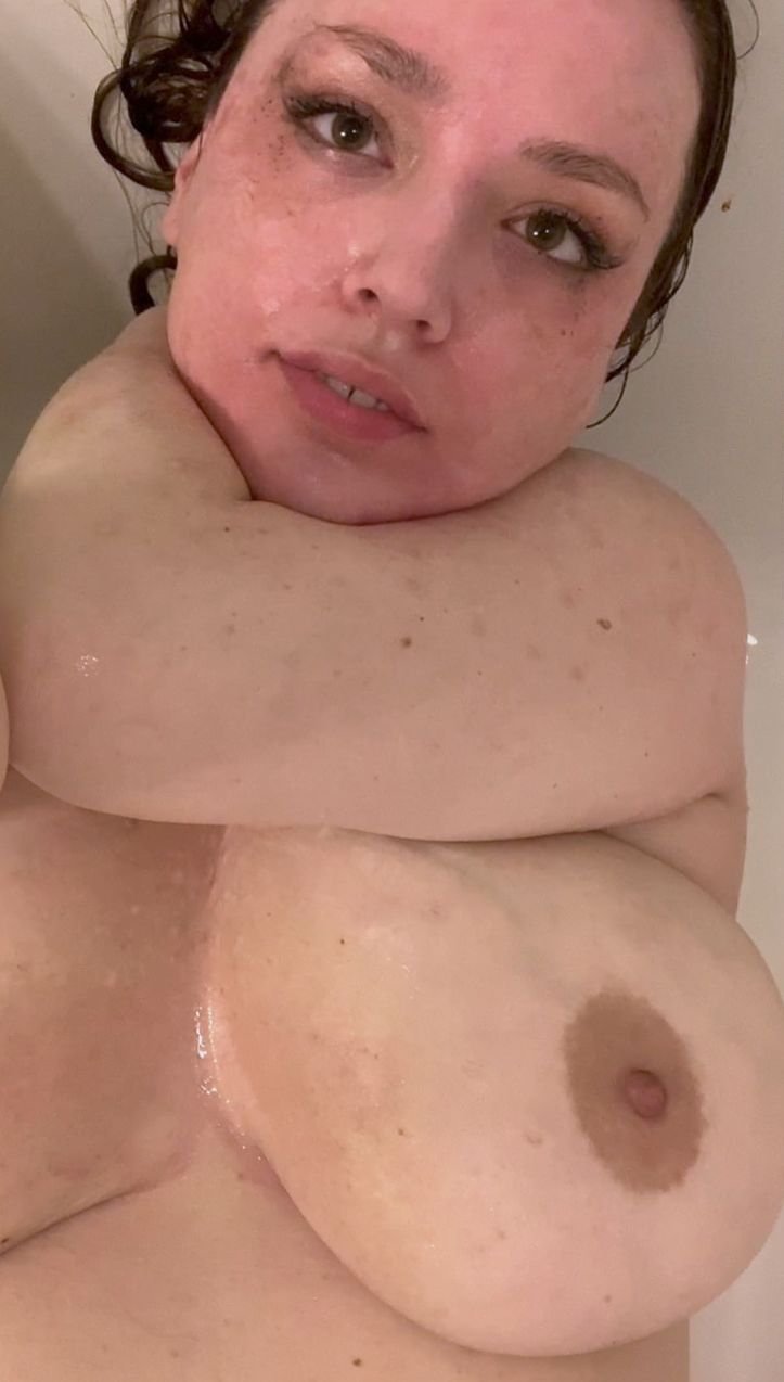 ティア・ターンズ・イントゥ・ア・トータル・ニンフォ・ホウェン・シー・ゲッツ・ホワット・シー・ウォンツ 81